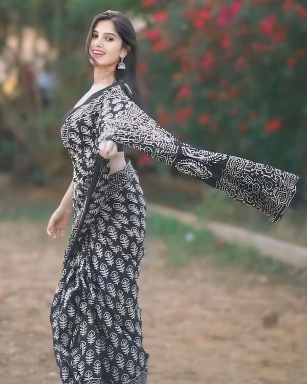 Black Color 1-Minute Ready to Wear Cotton Saree with Blouse Piece