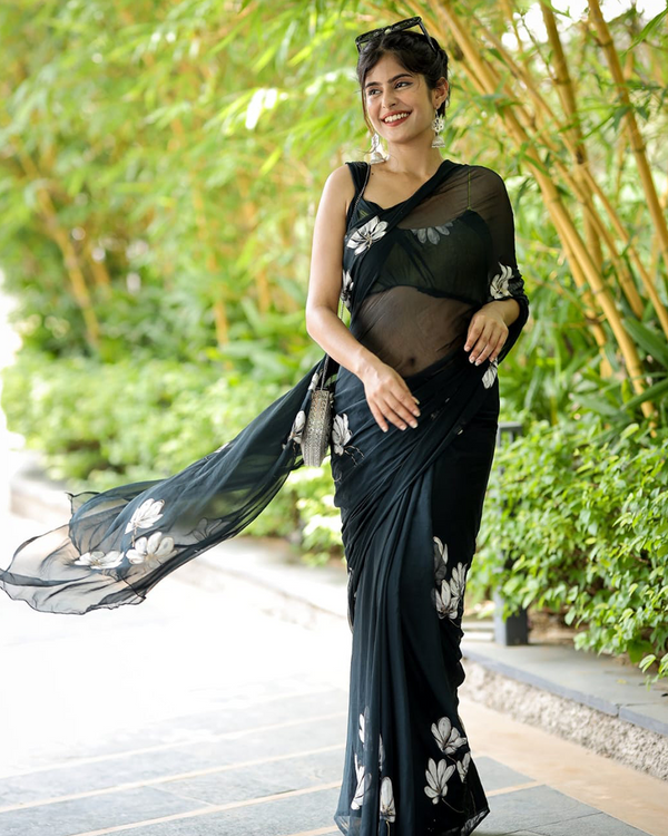 Black Color Georgette 1 - Minute Ready to Wear Saree with Blouse Piece